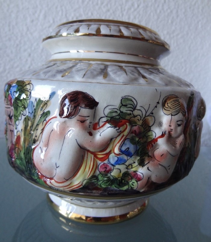 ancien vase anges capodimonte italie