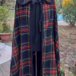 Cape en laine, vintage Pierre Cardin